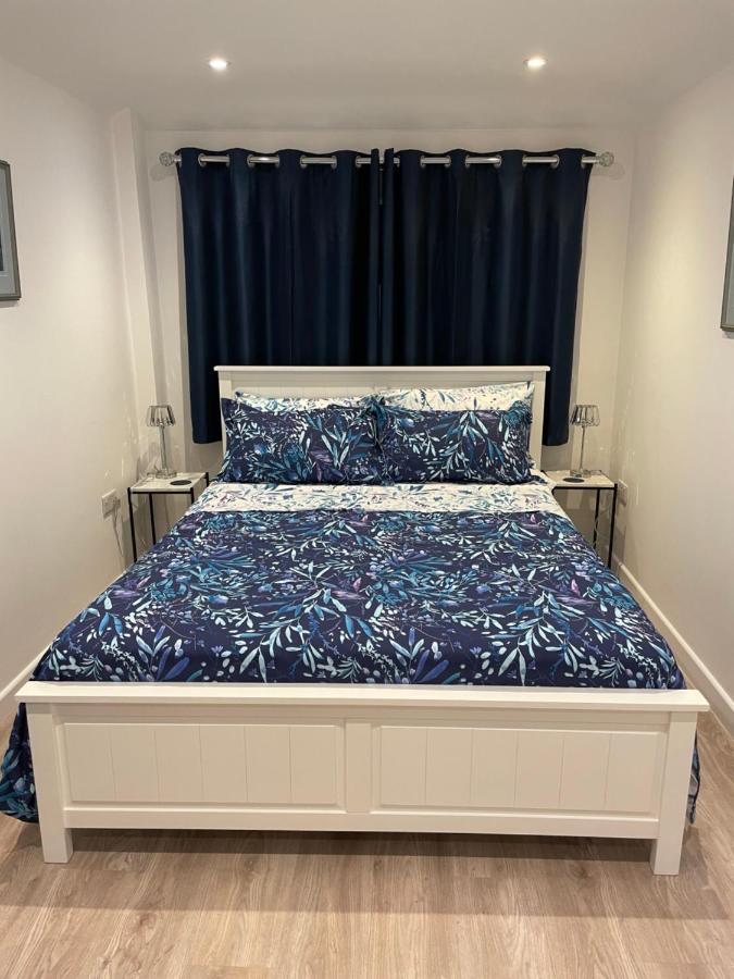 Annie Apartment Findon